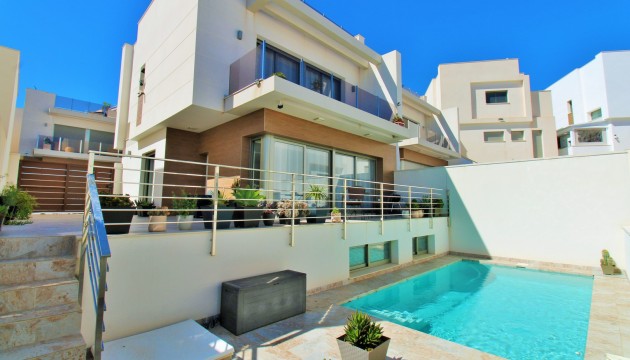 Villa - Reventa - Villamartin - Villamartin