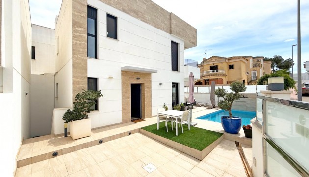 Villa - Revente - Orihuela Costa - Villamartín