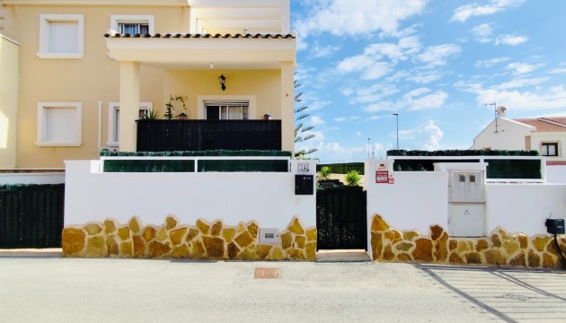 Villa - Revente - San Miguel de Salinas - Urbanizaciones