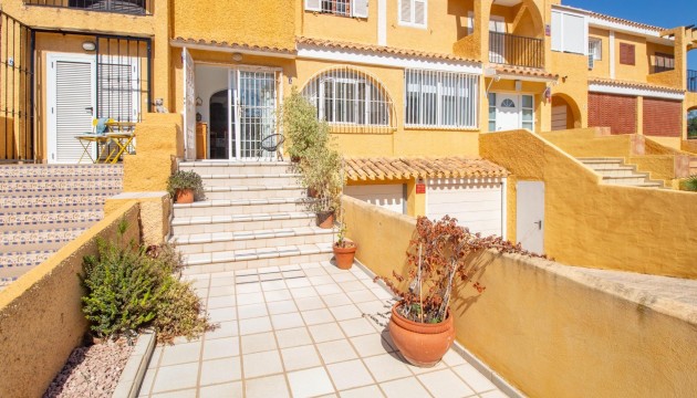 Villa - Wiederverkauf - Cabo Roig - Cabo Roig