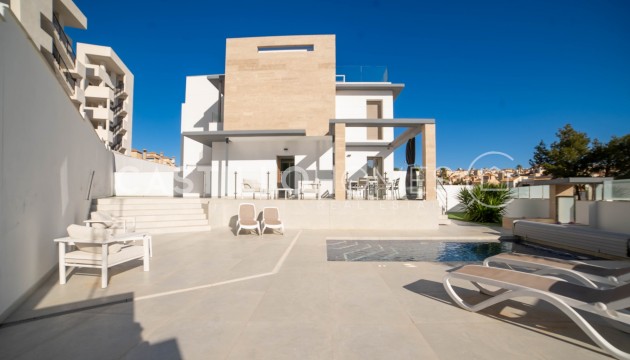 Villa - Wiederverkauf - Orihuela Costa - Las Filipinas