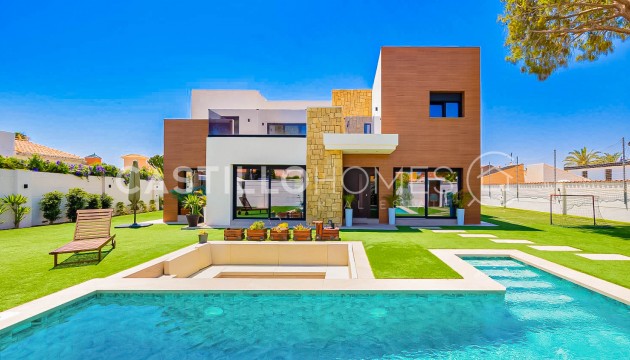 Villa - Wiederverkauf - Torrevieja - Torreta florida