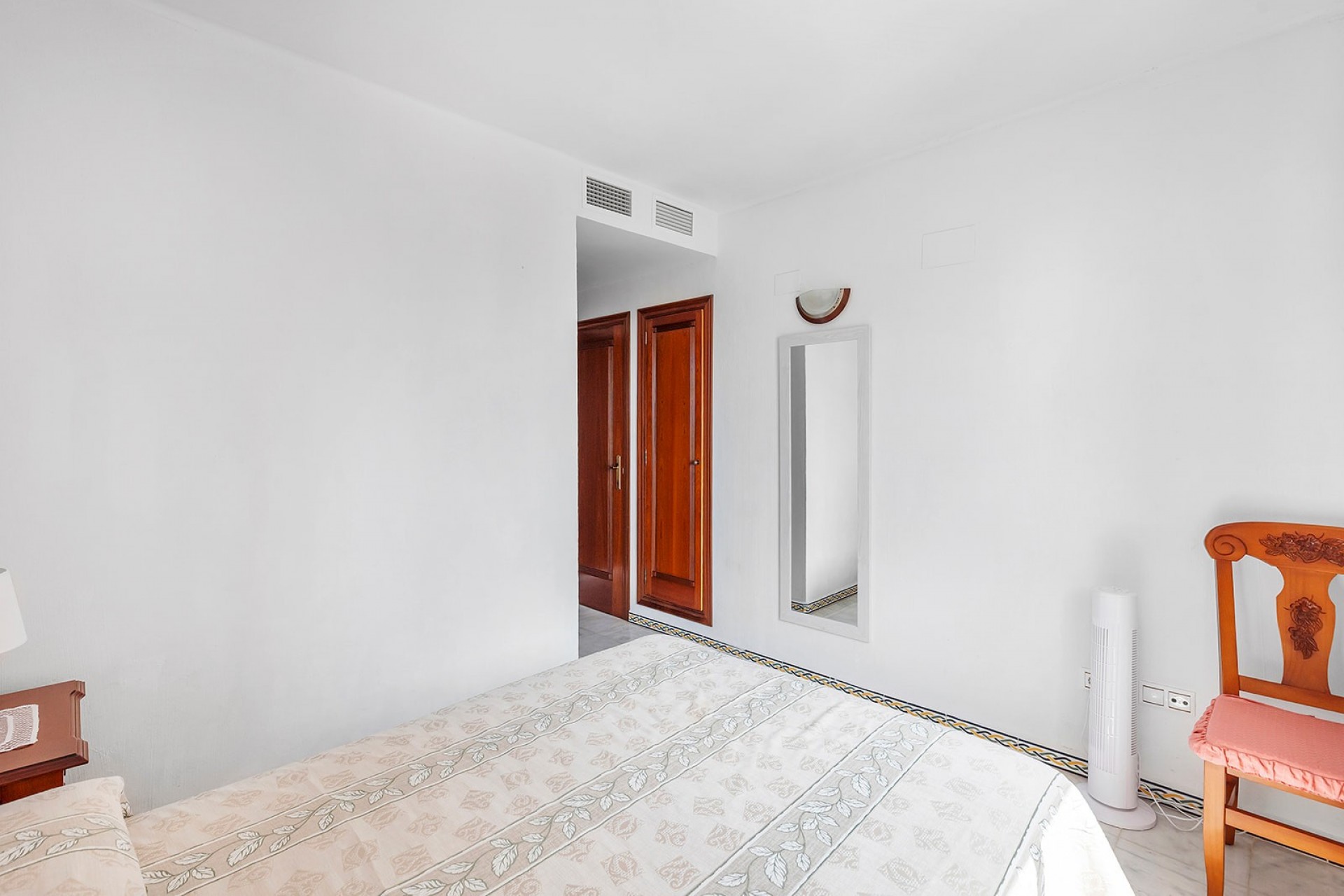 Wiederverkauf - 1. Apartment / flat -
Torrevieja - Playa de los locos
