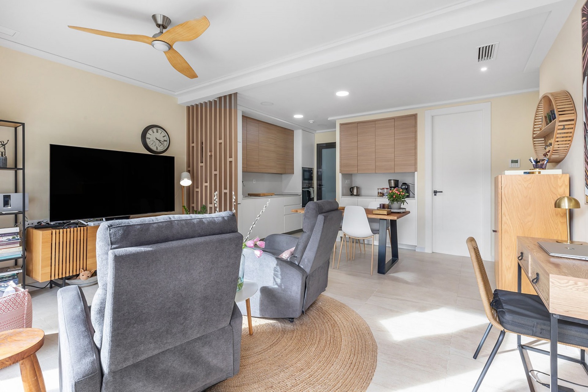 Wiederverkauf - 1. Apartment / flat -
Torrevieja - Torrelamata - La Mata