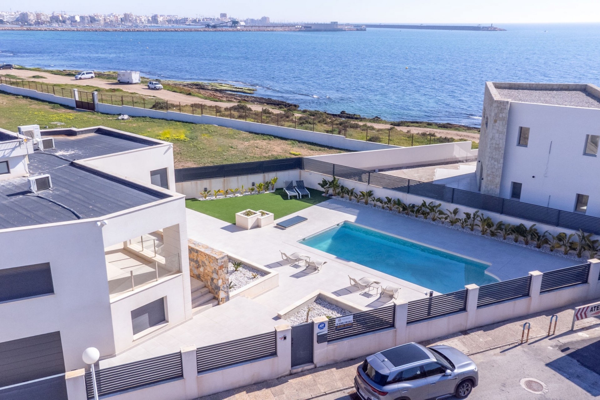 Wiederverkauf - 3. Detached house -
Torrevieja - Costa Blanca South