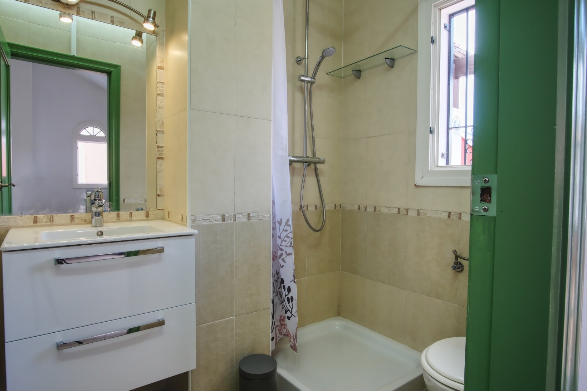 Wiederverkauf - 4. Semi-detached villa -
Orihuela Costa - Costa Blanca South