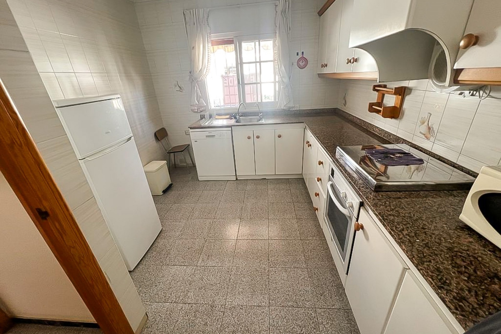 Wiederverkauf - Adosado -
Santa Pola