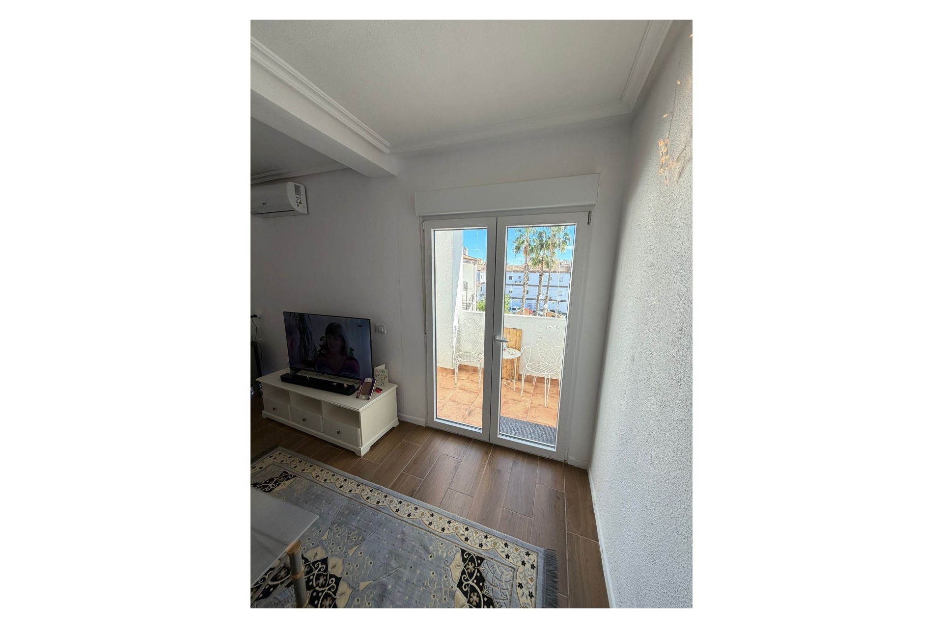 Wiederverkauf - Apartament / Duplex -
Orihuela Costa - Punta Prima
