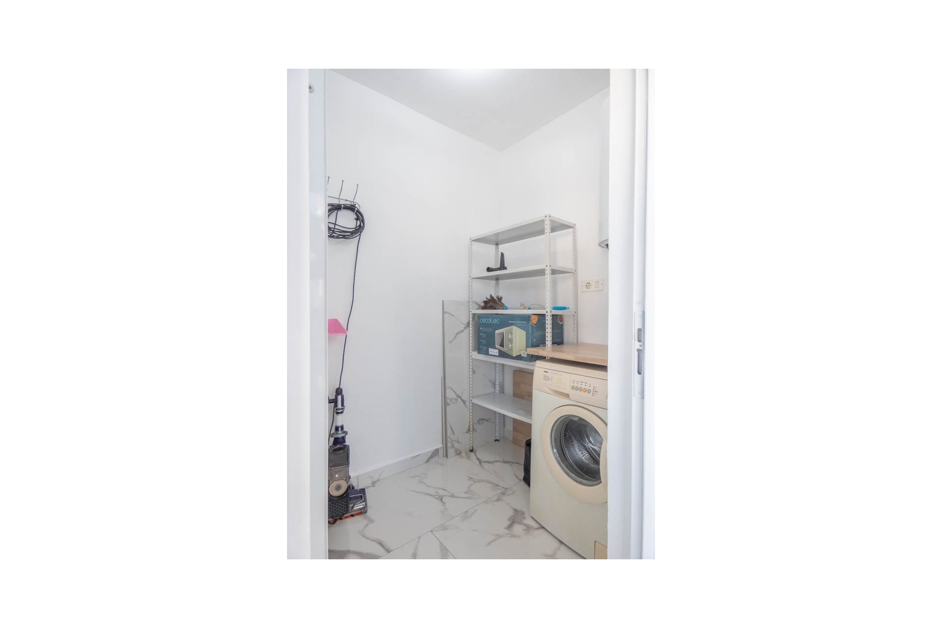 Wiederverkauf - Apartamento -
Orihuela Costa - Villamartin