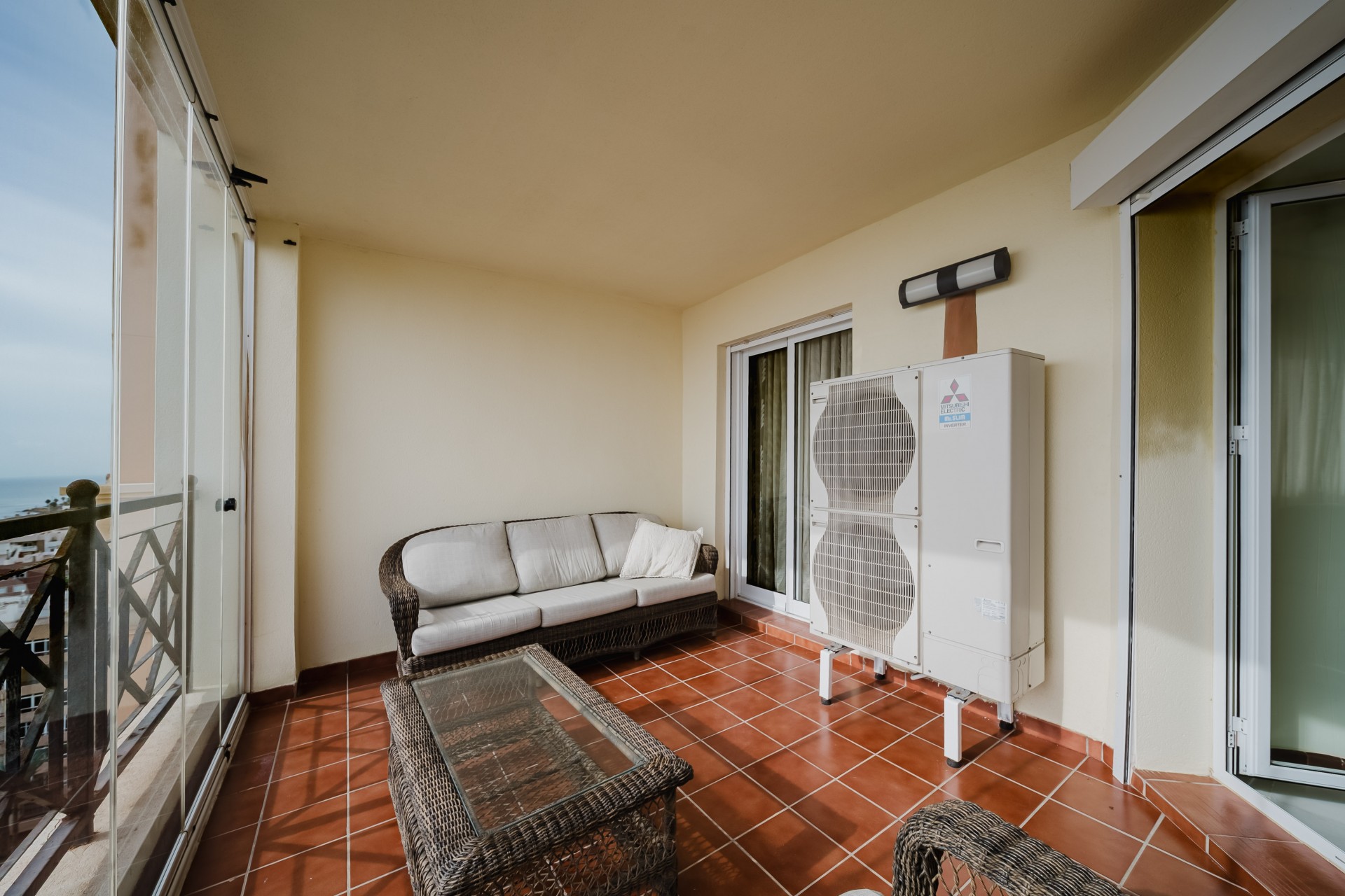 Wiederverkauf - Apartamento -
Torrevieja - Playa de los locos