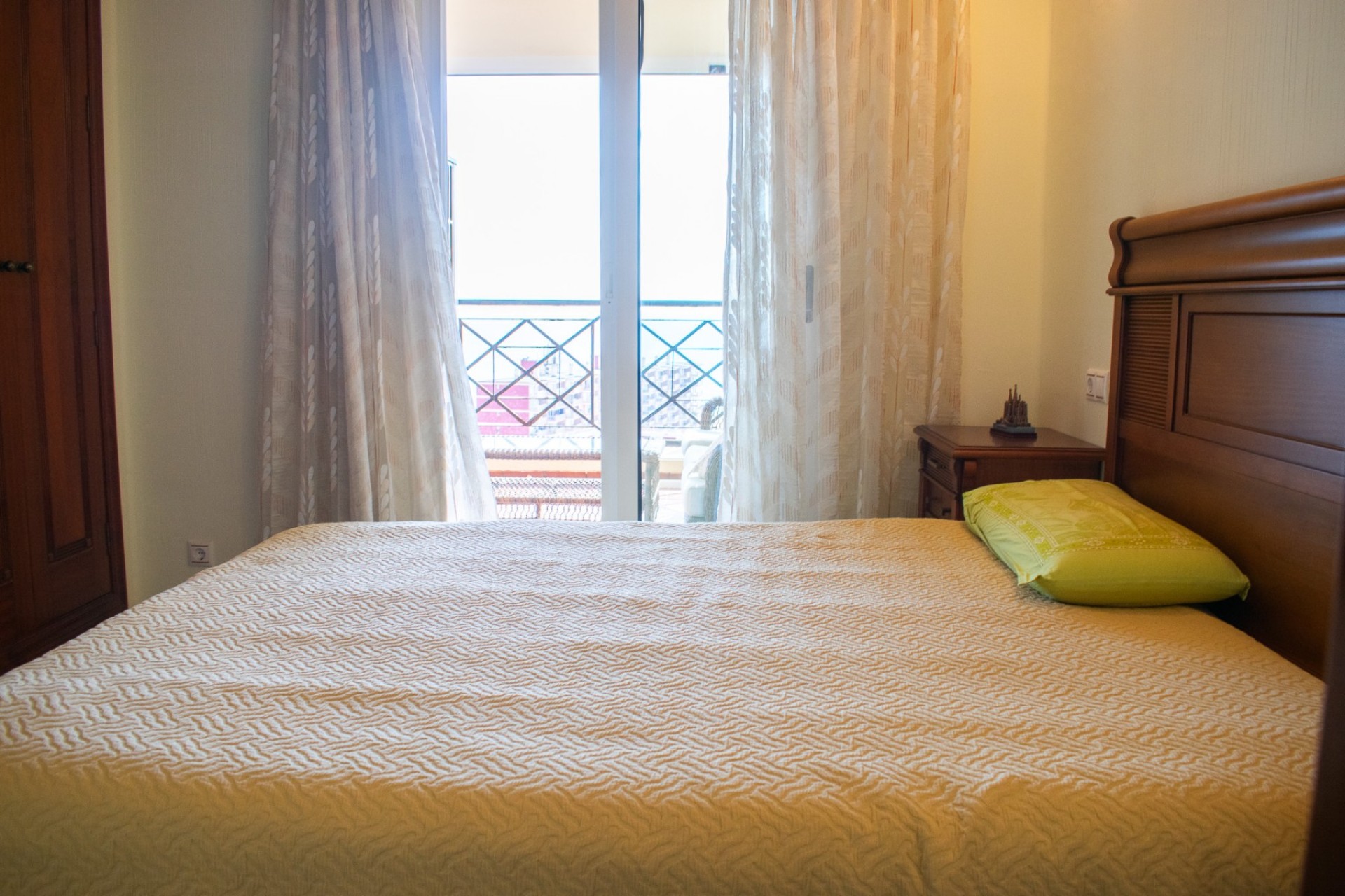 Wiederverkauf - Apartamento -
Torrevieja - Playa de los Locos
