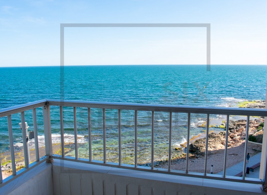 Wiederverkauf - Apartamento -
Torrevieja - Playa del Cura
