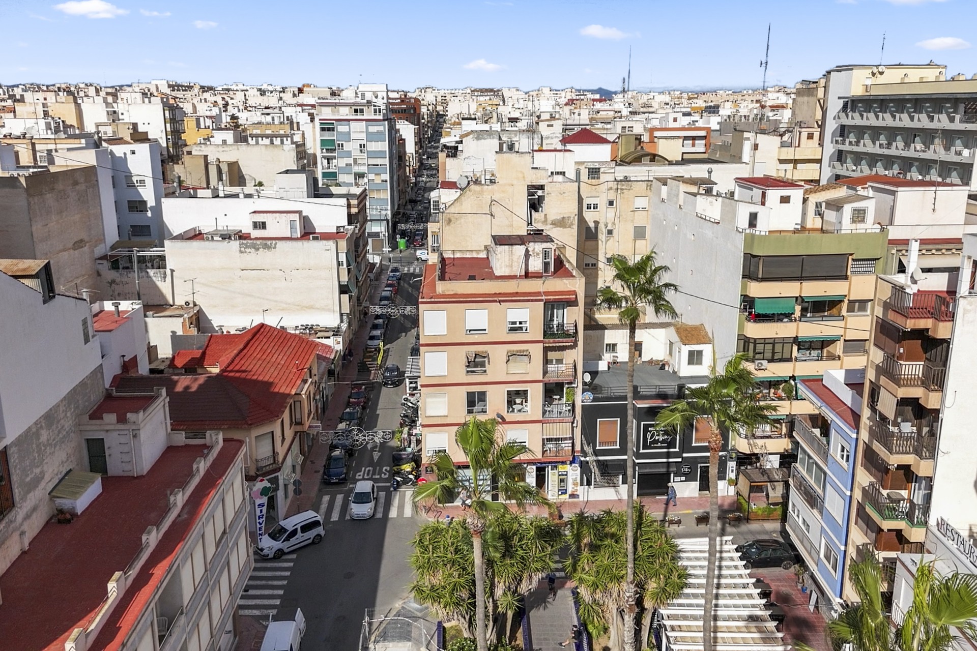 Wiederverkauf - Apartamento -
Torrevieja - Puerto