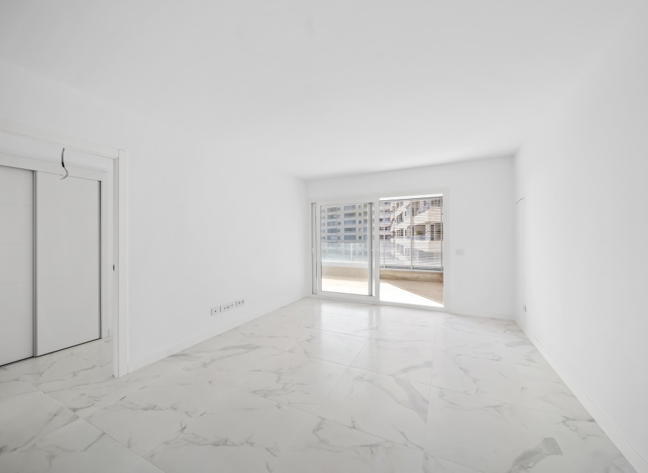 Wiederverkauf - Apartamento -
Torrevieja - Punta prima