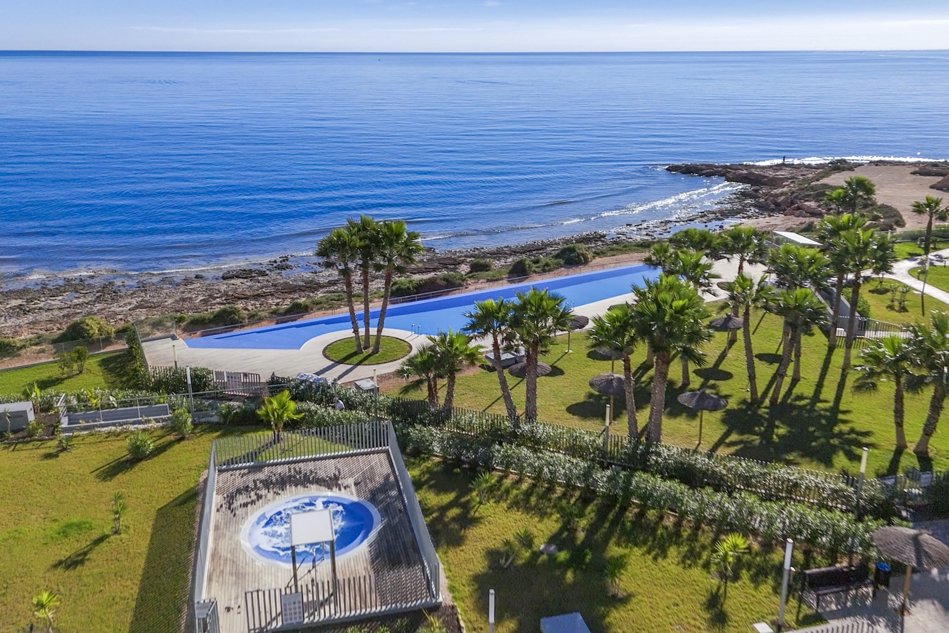 Wiederverkauf - Apartamento -
Torrevieja - Punta prima