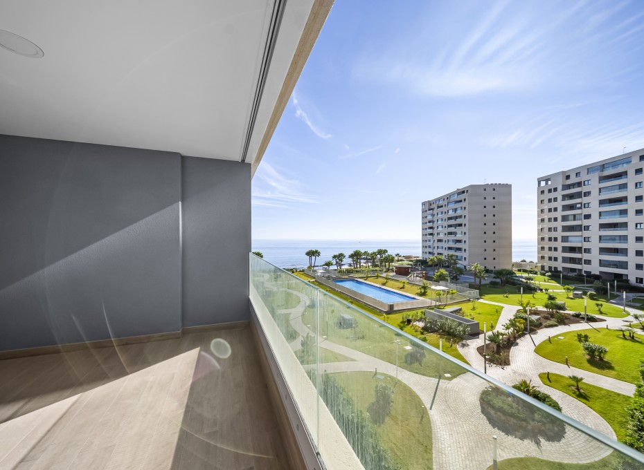 Wiederverkauf - Apartamento -
Torrevieja - Punta prima