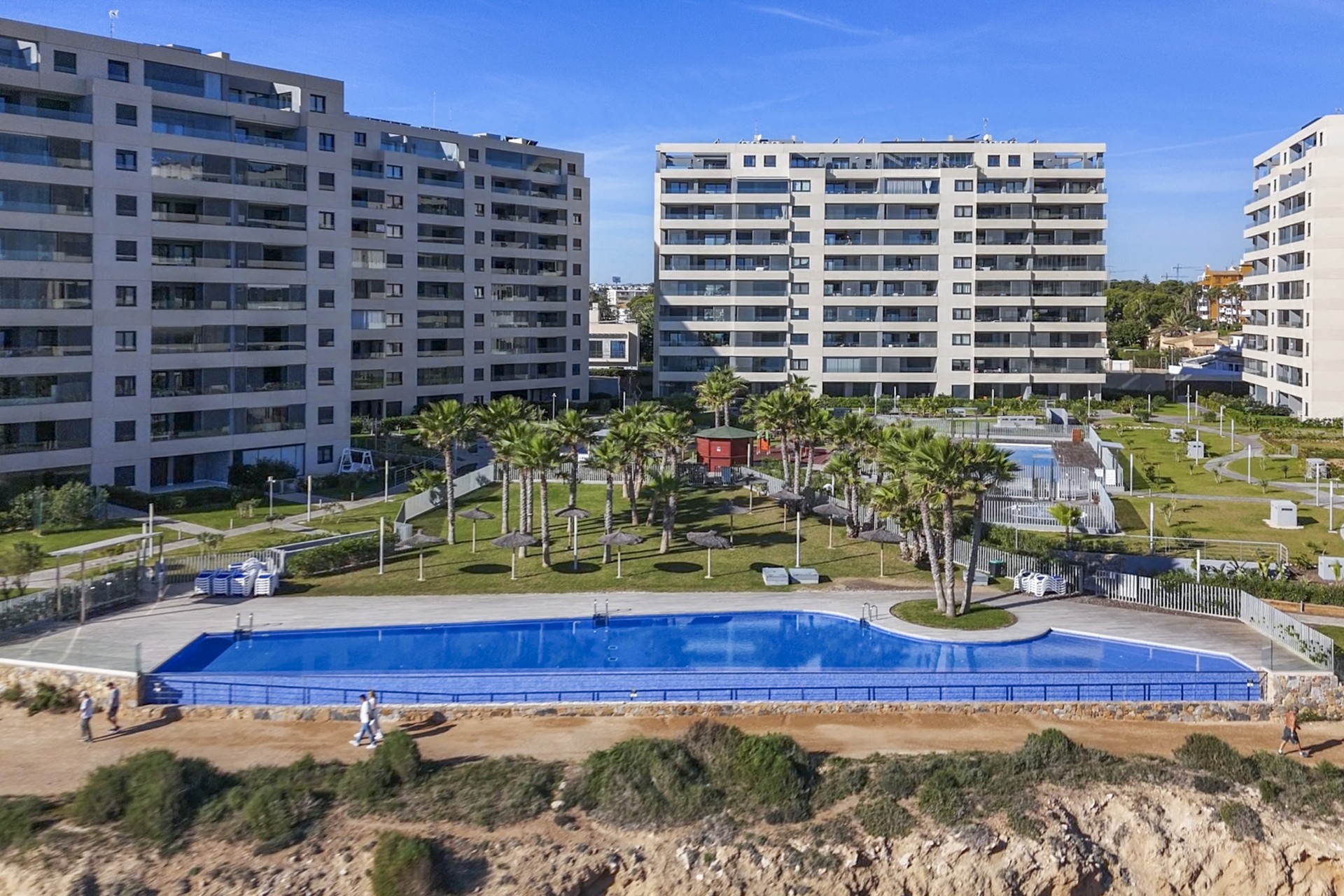Wiederverkauf - Apartamento -
Torrevieja - Punta prima
