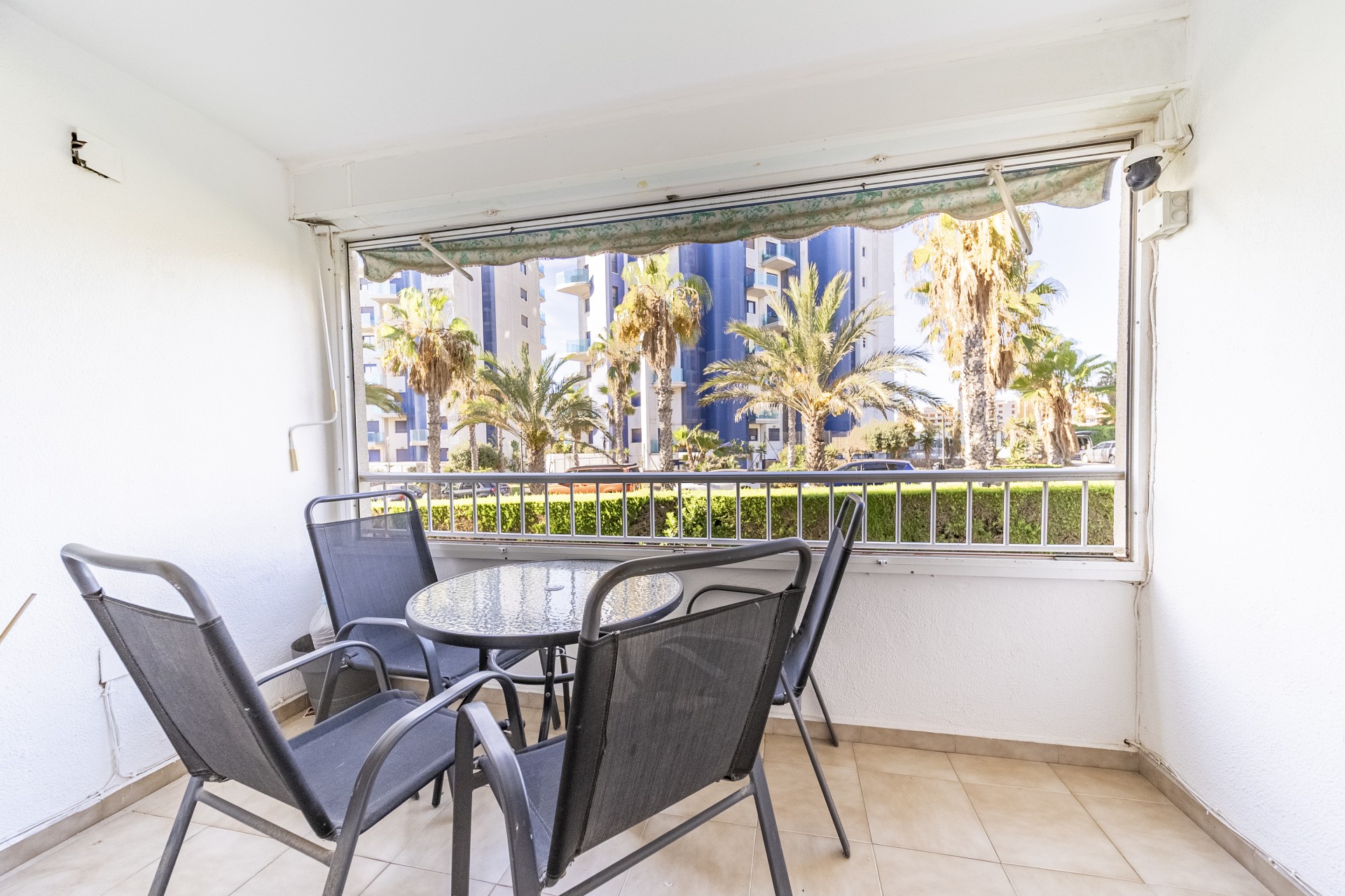 Wiederverkauf - Apartamento -
Torrevieja - Rocio Del Mar