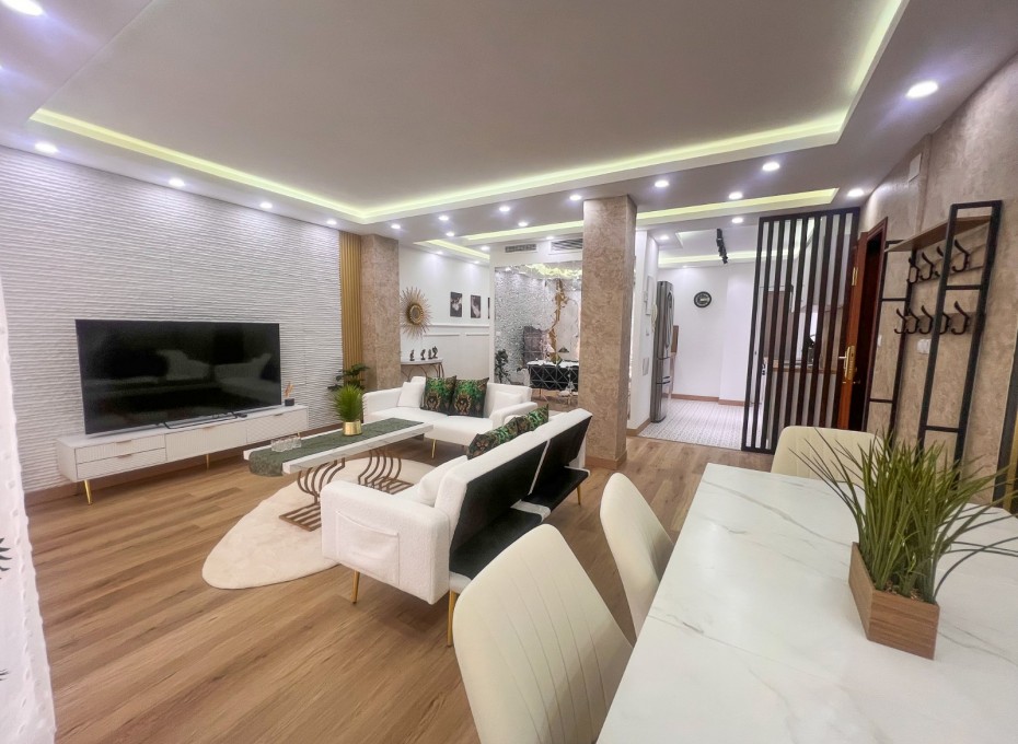 Wiederverkauf - Apartamento -
Torrevieja