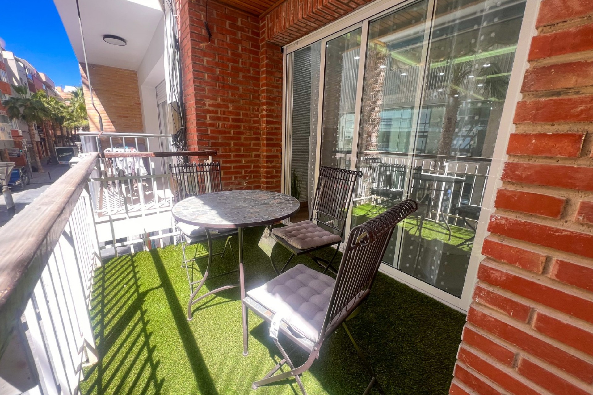 Wiederverkauf - Apartamento -
Torrevieja