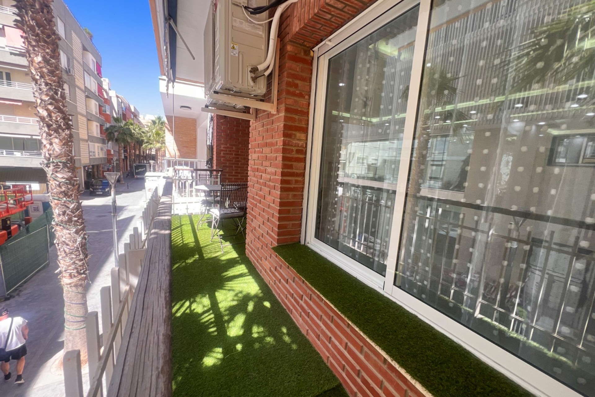 Wiederverkauf - Apartamento -
Torrevieja