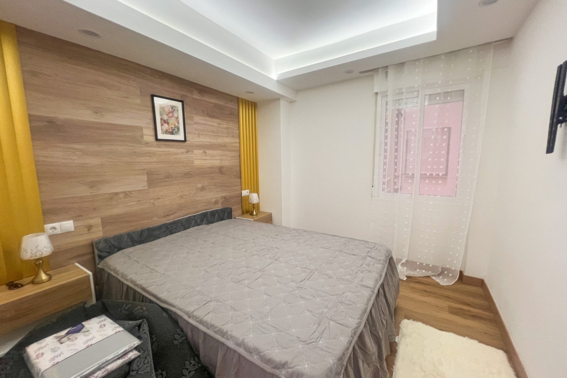 Wiederverkauf - Apartamento -
Torrevieja