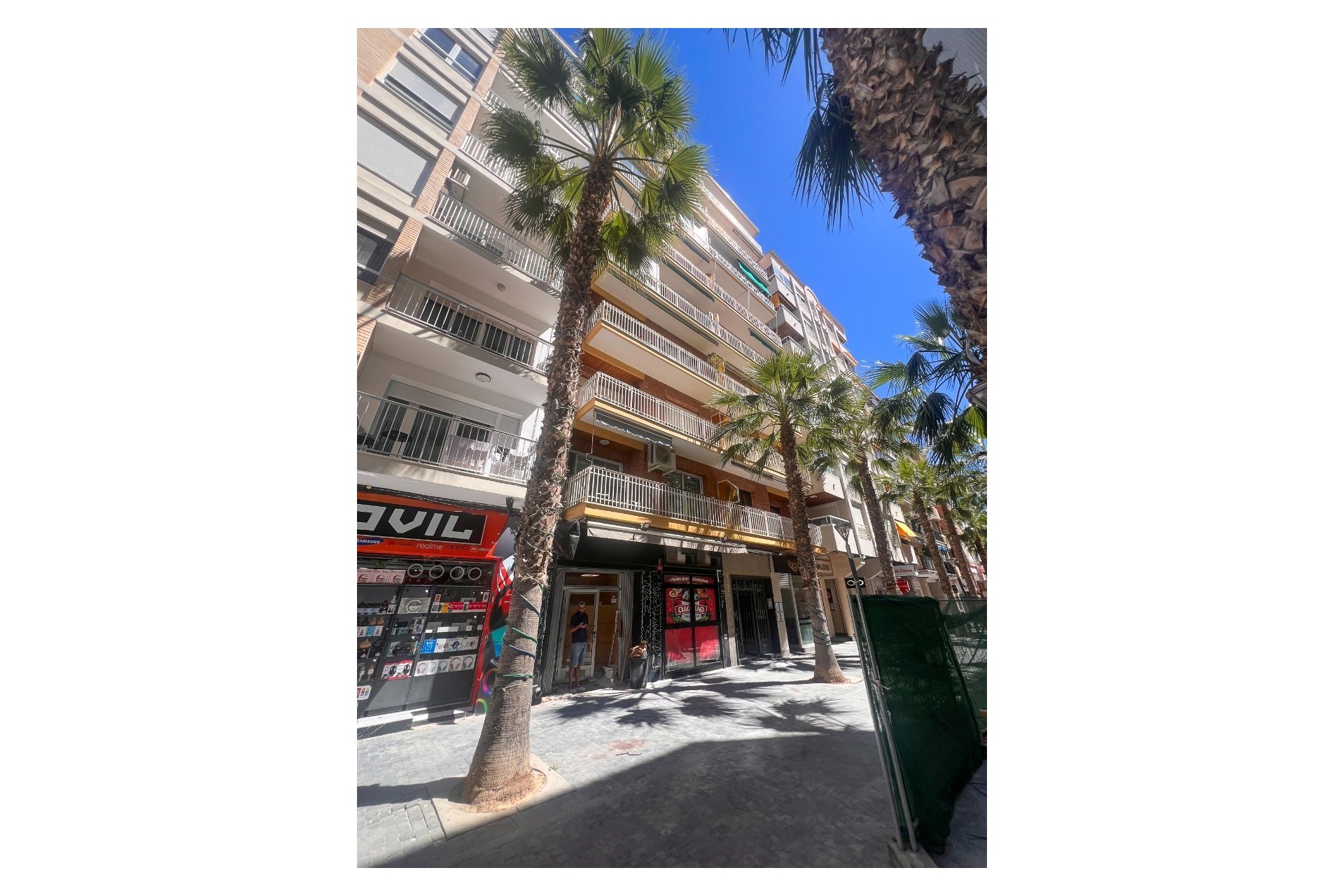Wiederverkauf - Apartamento -
Torrevieja