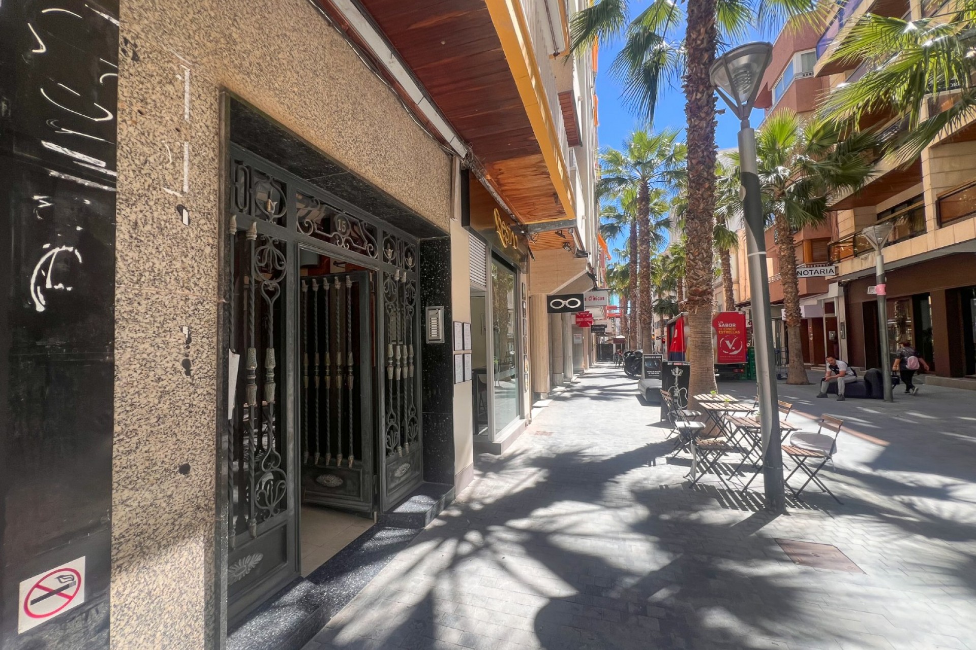 Wiederverkauf - Apartamento -
Torrevieja