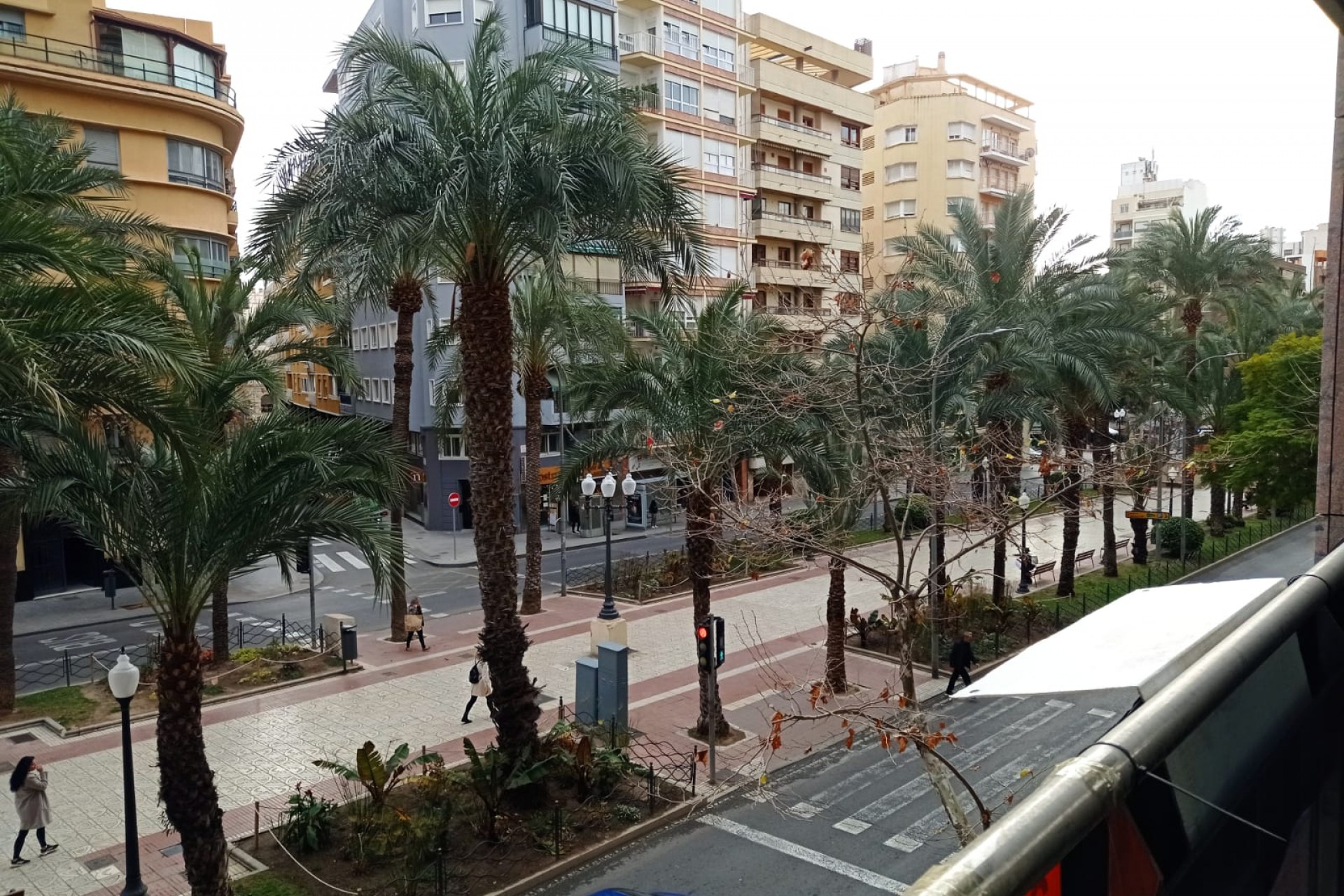 Wiederverkauf - Apartment -
Alicante - Center