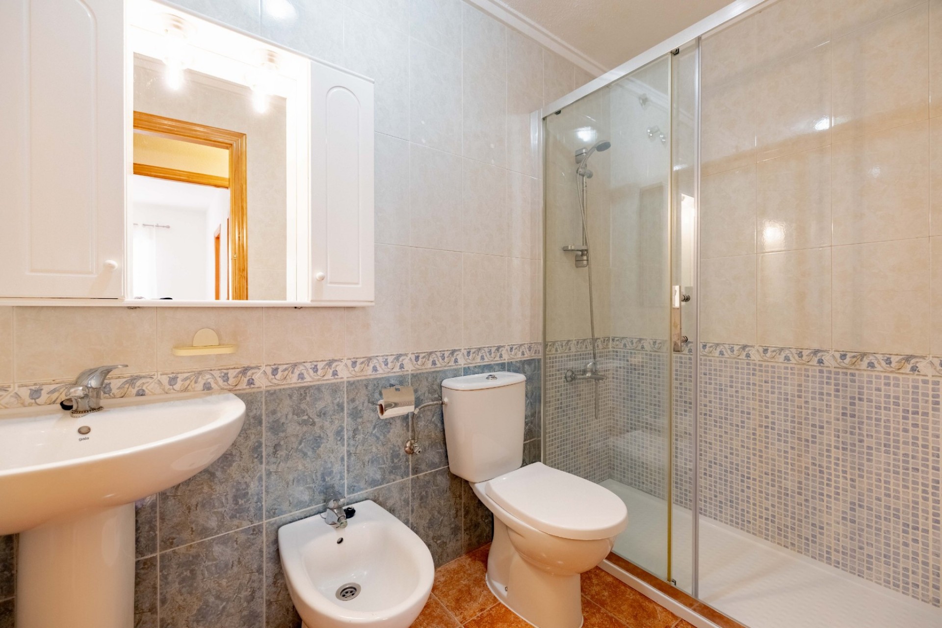 Wiederverkauf - Apartment / Duplex -
Torrevieja - Playa de los locos