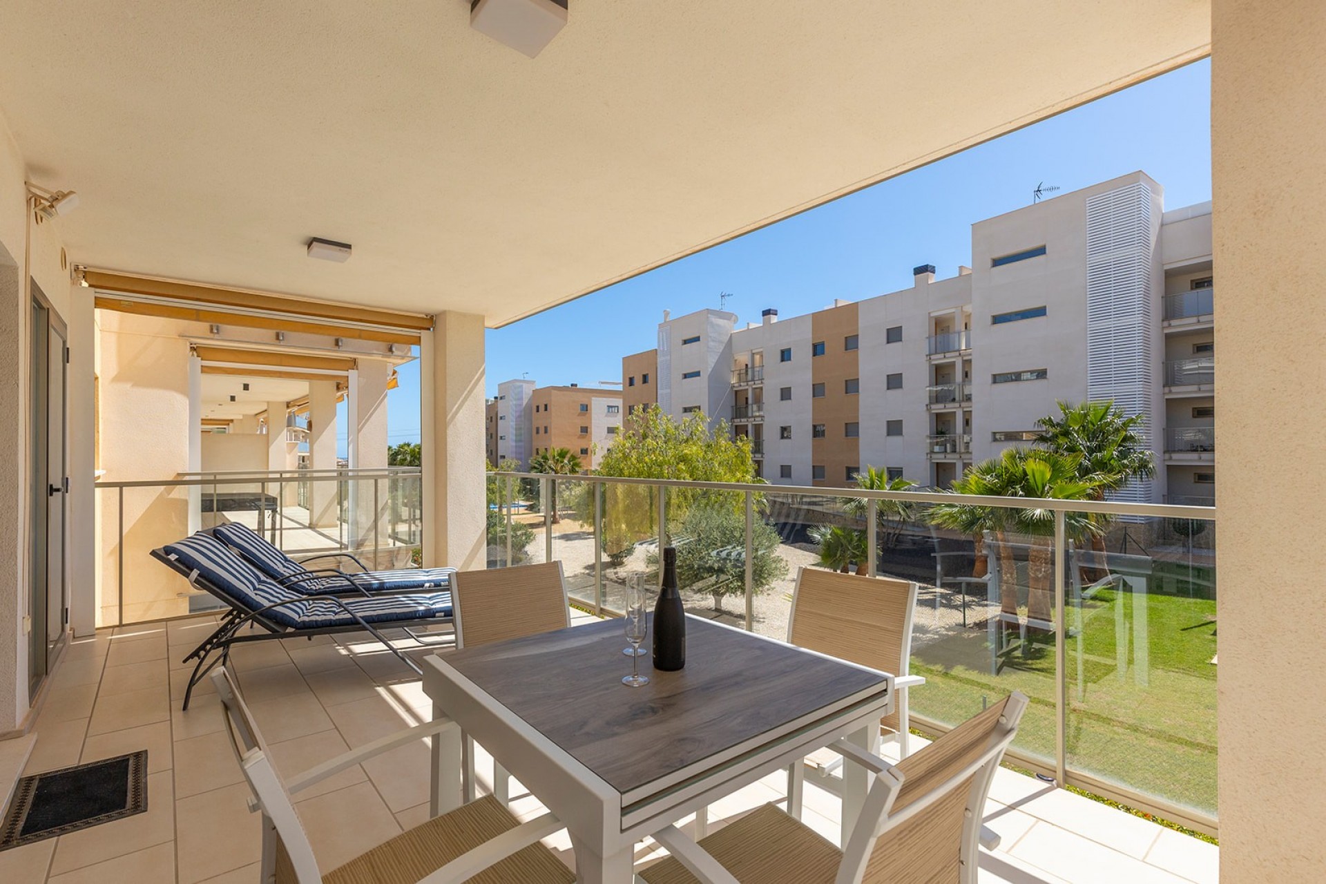 Wiederverkauf - Apartment - Flat -
Orihuela Costa - Villamartín