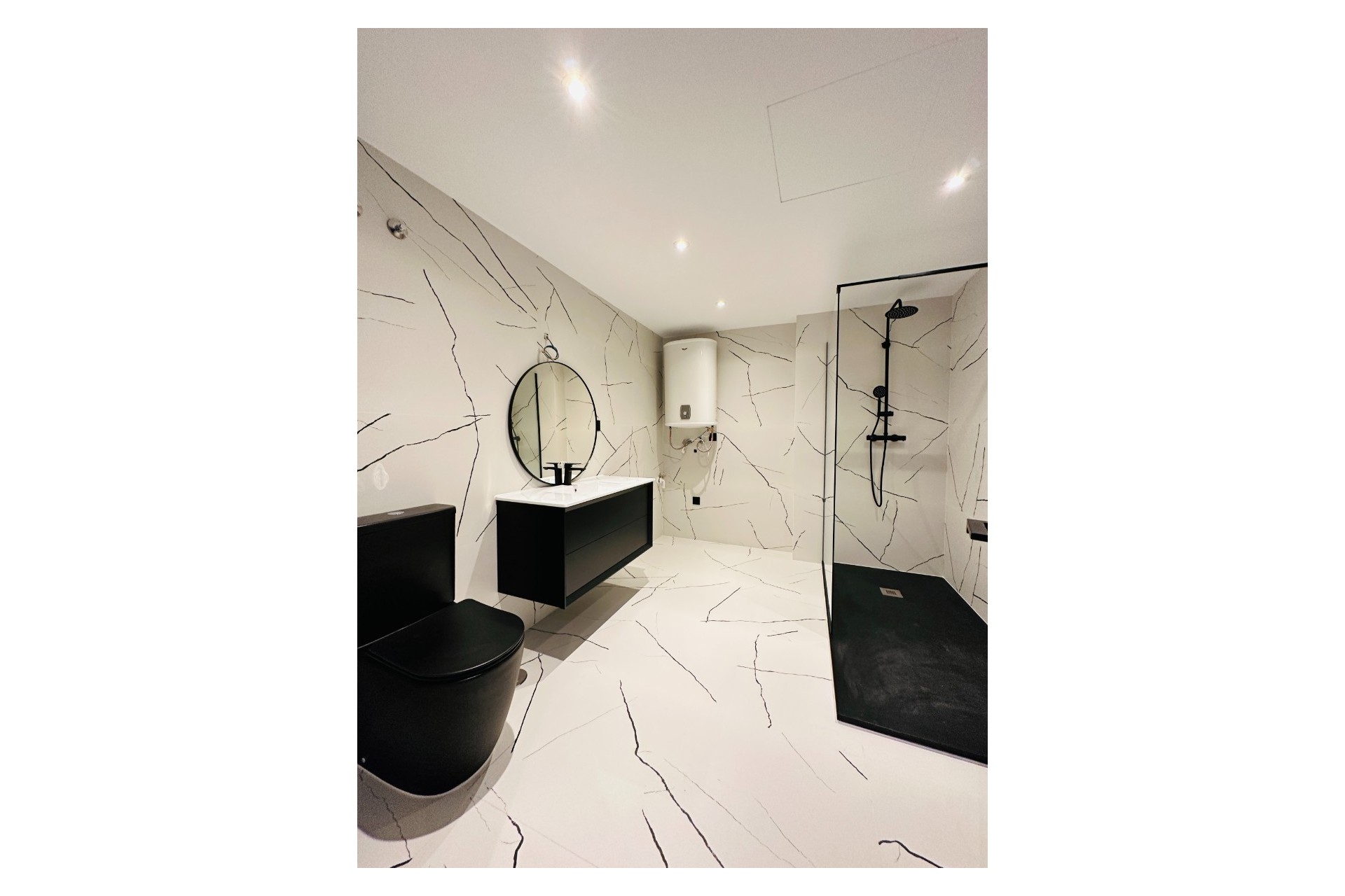 Wiederverkauf - Apartment -
Marbella - Puerto Banús