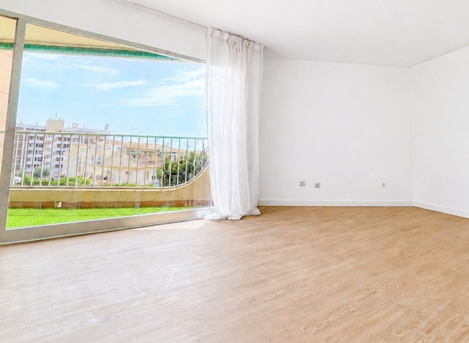 Wiederverkauf - Apartment -
Orihuela Costa - Cabo Roig