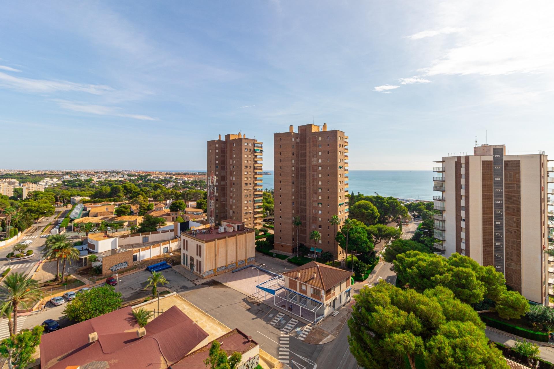 Wiederverkauf - Apartment -
Orihuela Costa - Campoamor