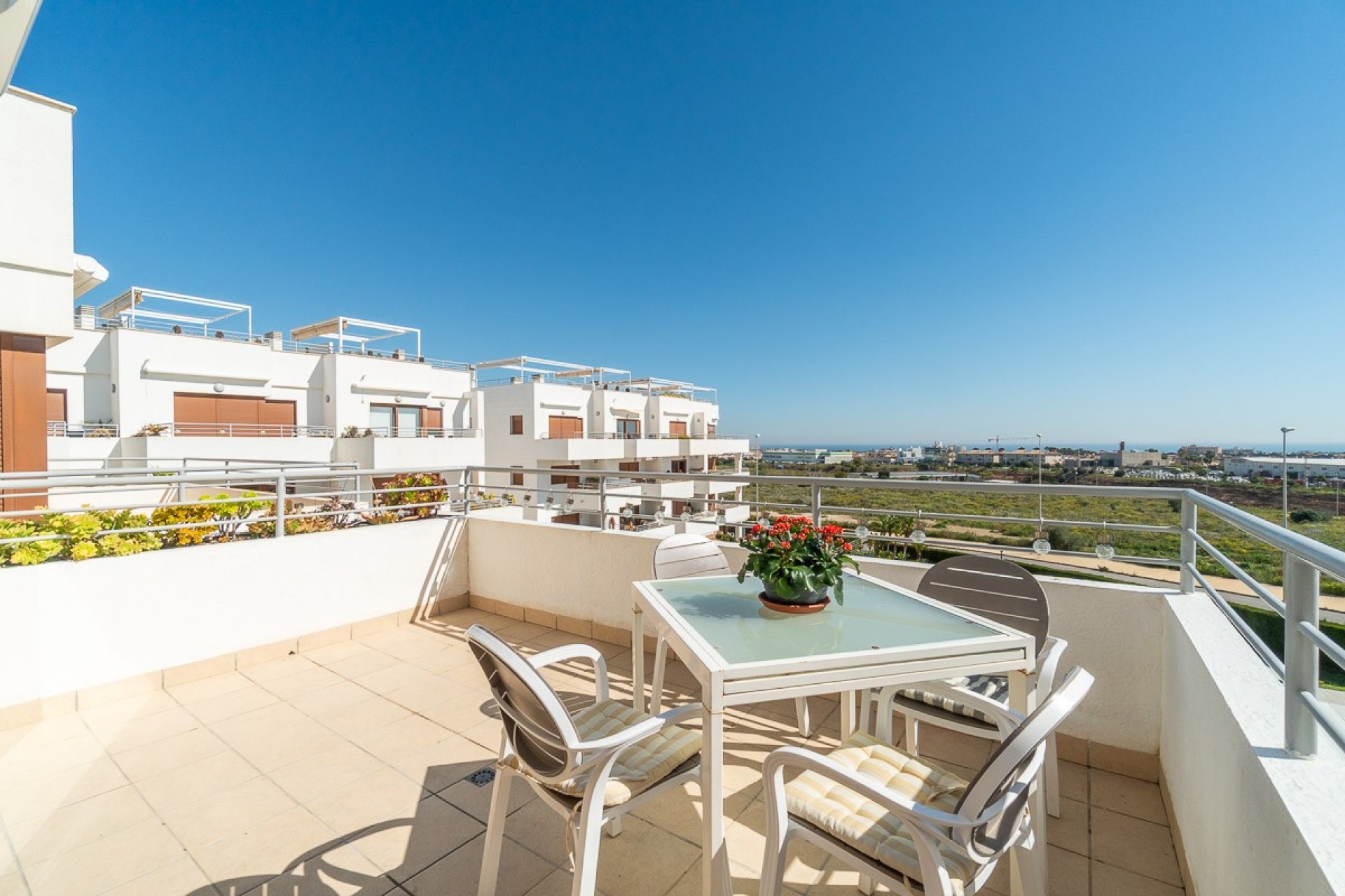Wiederverkauf - Apartment -
Orihuela Costa - Dehesa de campoamor