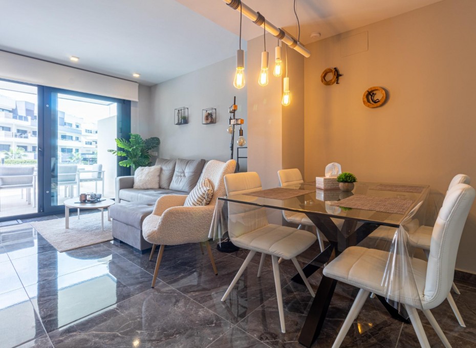 Wiederverkauf - Apartment -
Orihuela Costa - La Florida