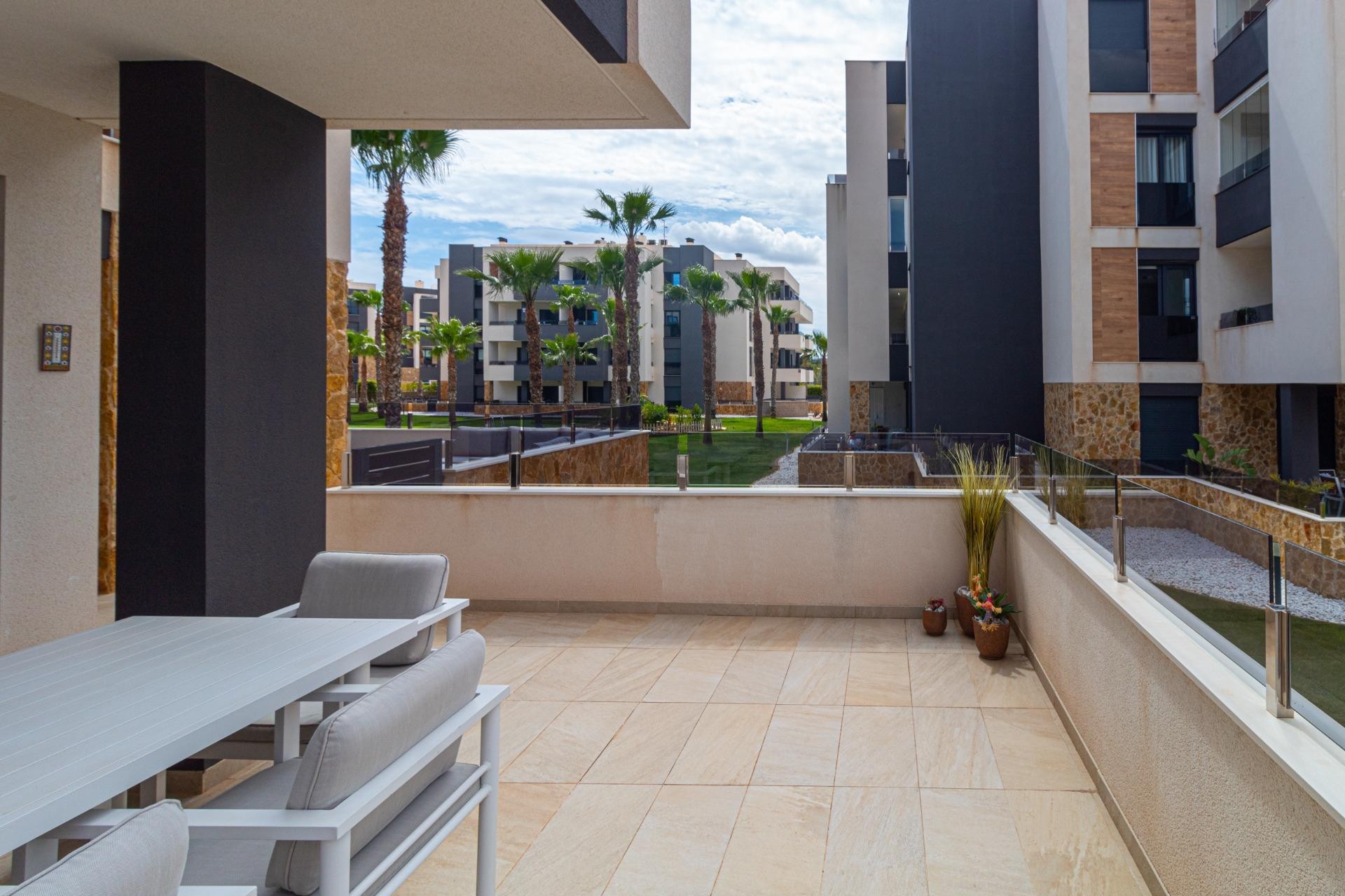 Wiederverkauf - Apartment -
Orihuela Costa - La Florida