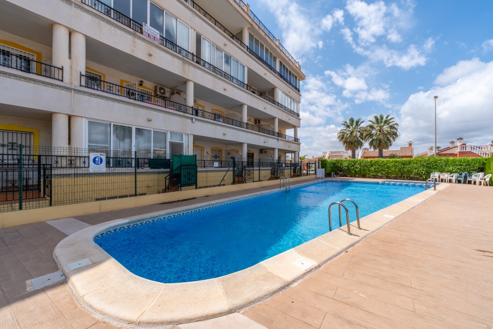 Wiederverkauf - Apartment -
Orihuela Costa - La Florida