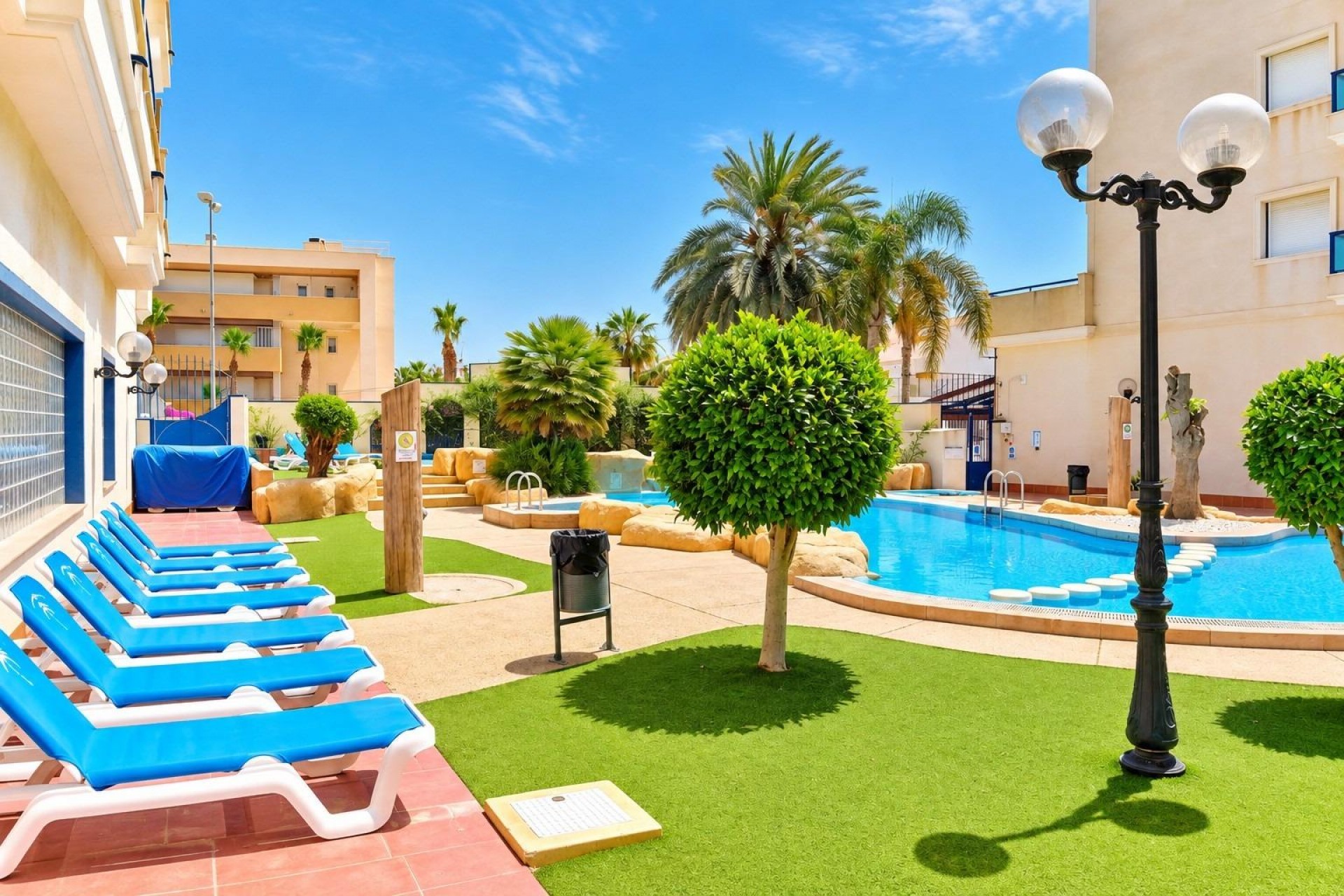 Wiederverkauf - Apartment -
Orihuela Costa - La Regia