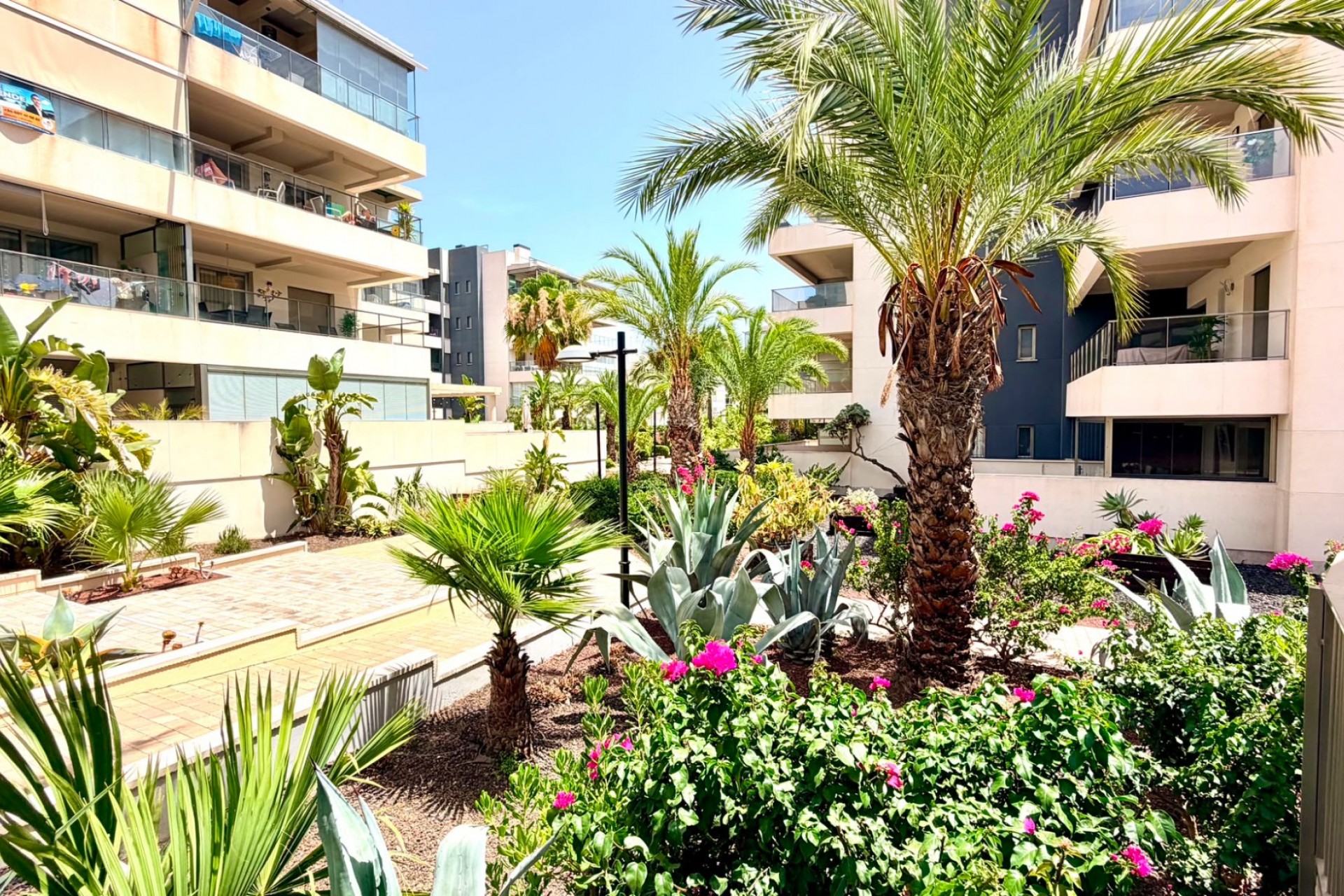 Wiederverkauf - Apartment -
Orihuela Costa - La Zenia