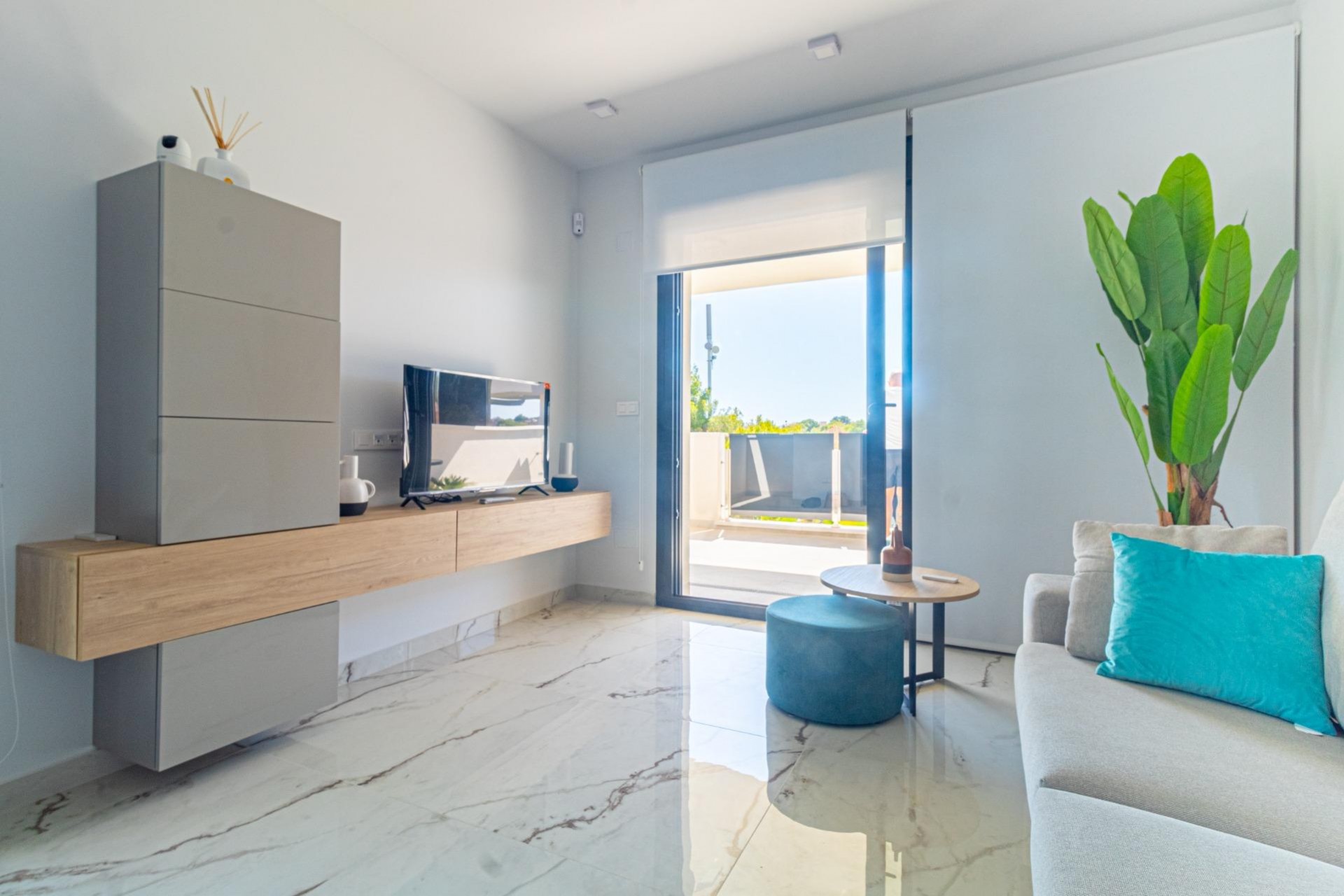 Wiederverkauf - Apartment -
Orihuela Costa - Los Almendros-La Florida