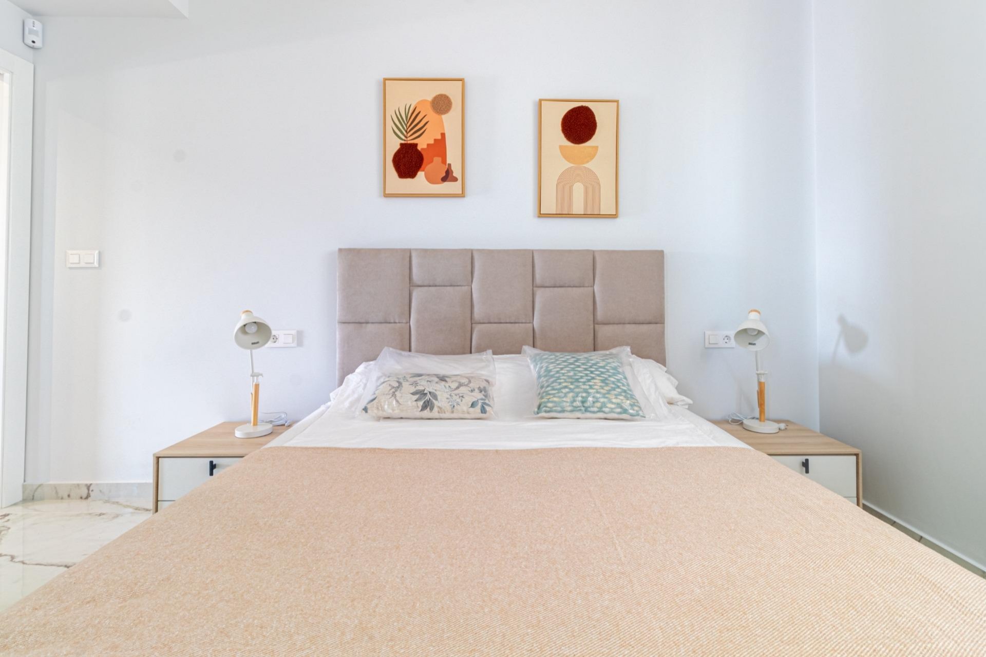 Wiederverkauf - Apartment -
Orihuela Costa - Los Almendros-La Florida