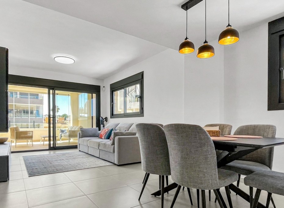 Wiederverkauf - Apartment -
Orihuela Costa - Los Dolses