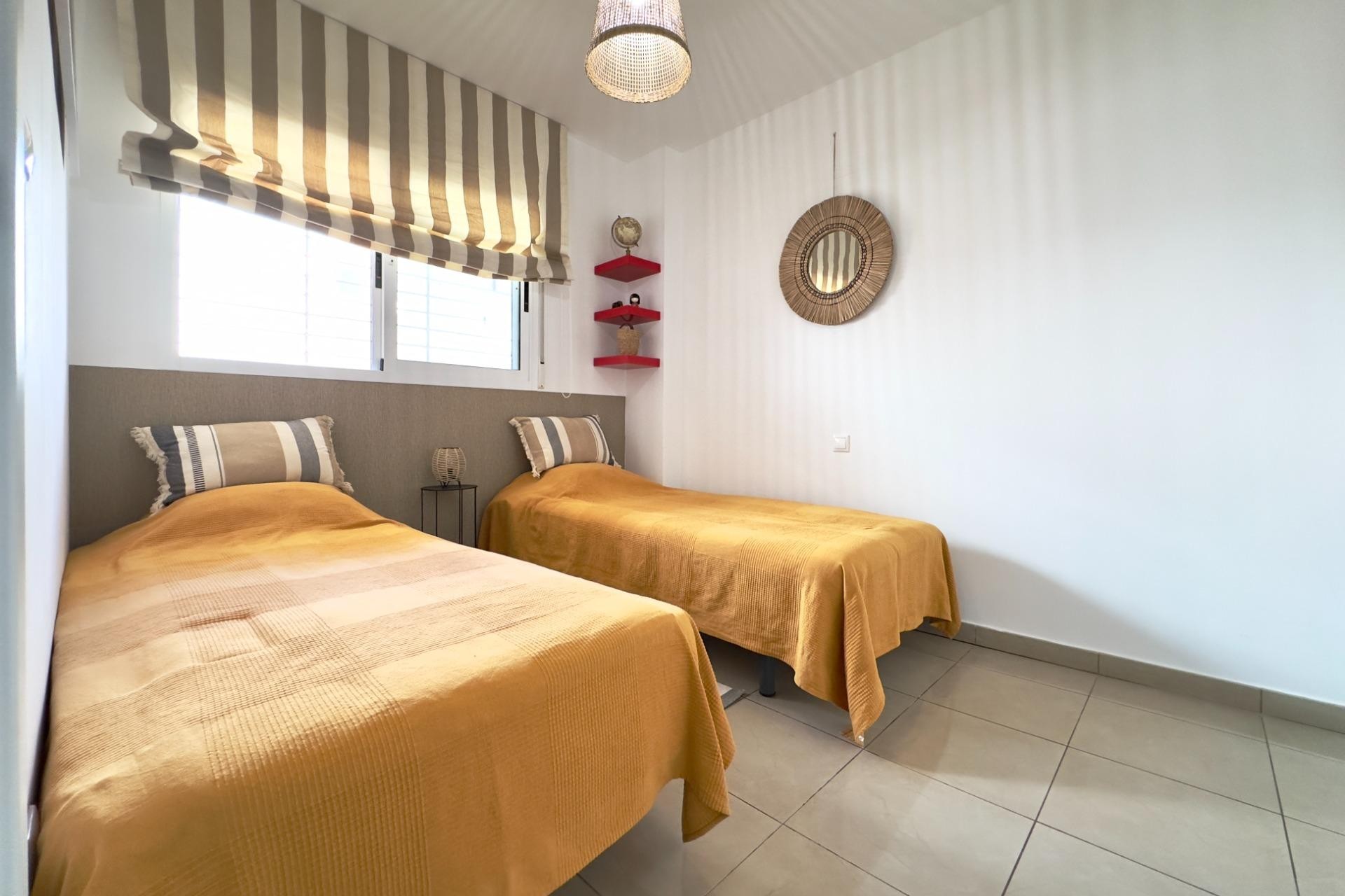 Wiederverkauf - Apartment -
Orihuela Costa - Playa Flamenca