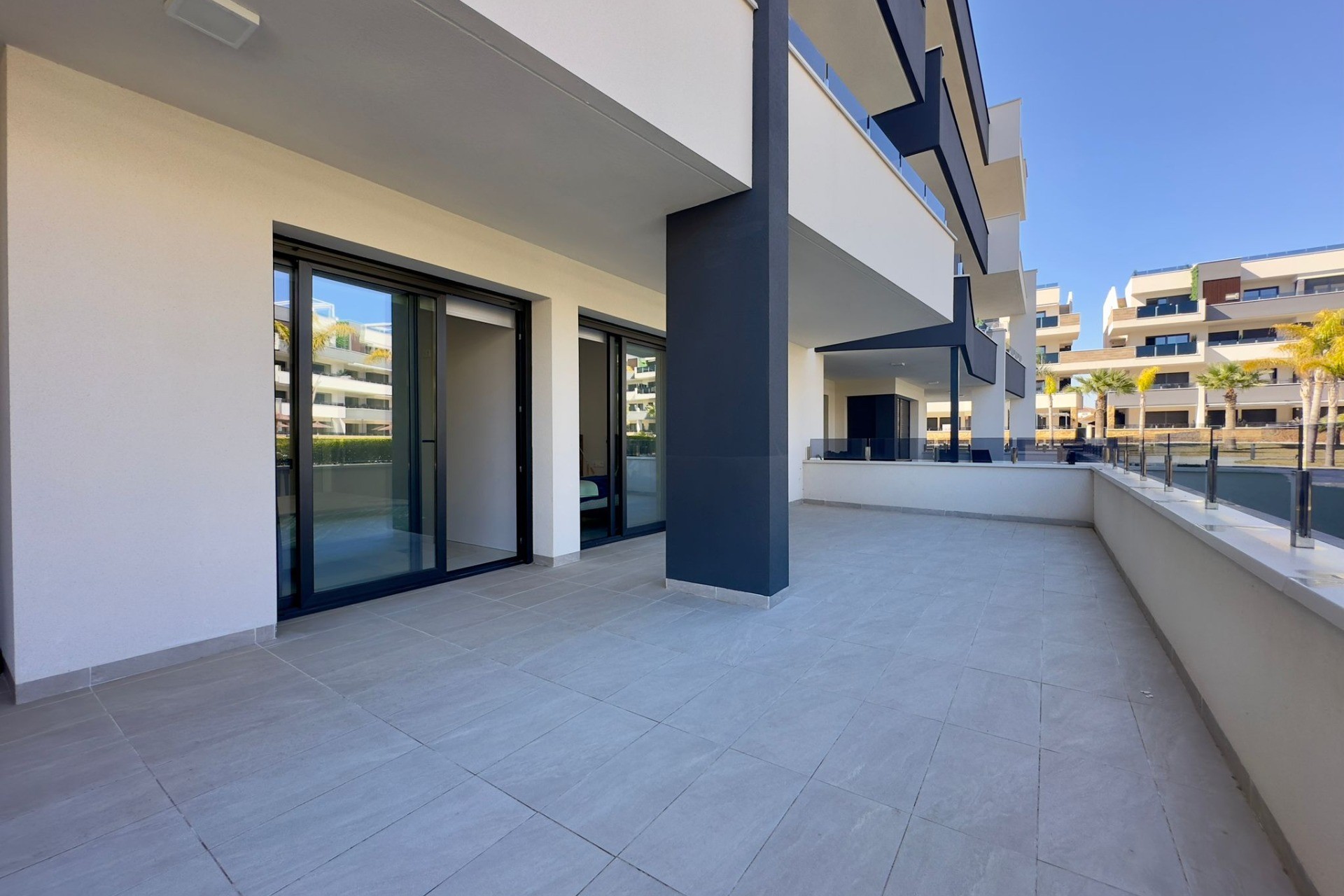 Wiederverkauf - Apartment -
Orihuela Costa - Playa Flamenca