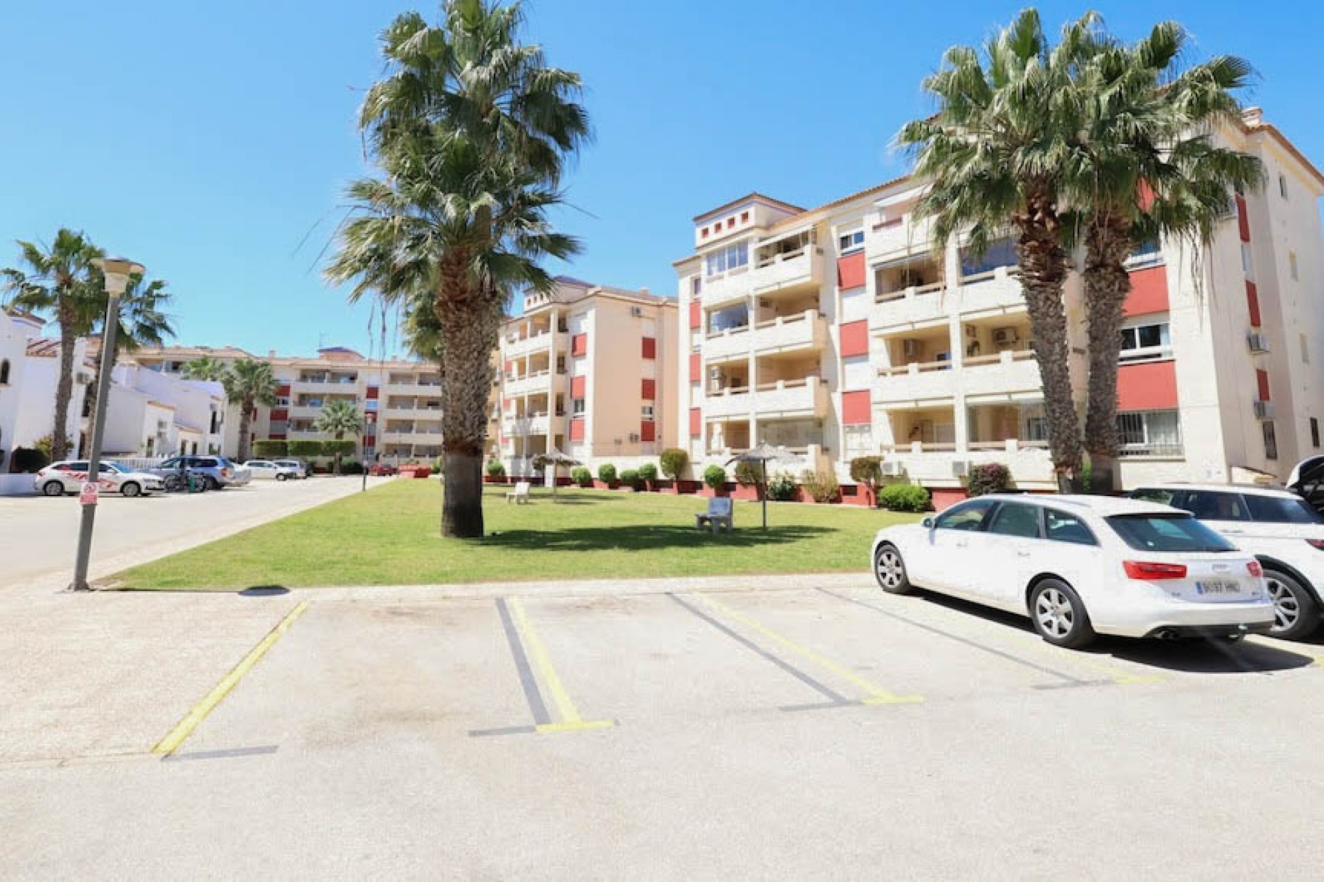 Wiederverkauf - Apartment -
Orihuela Costa - Playa Flamenca