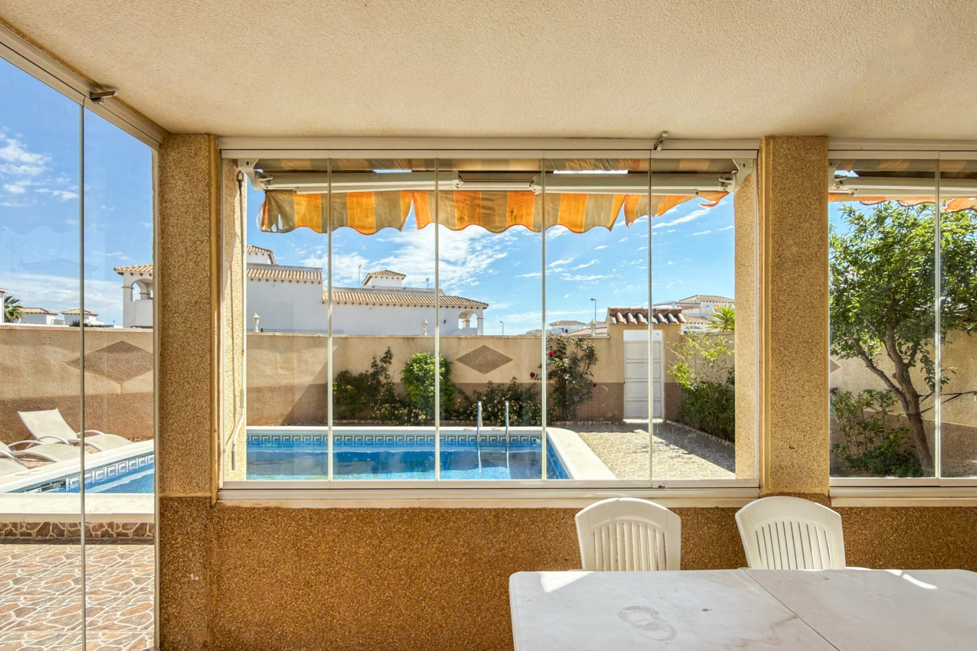 Wiederverkauf - Apartment -
Orihuela Costa - Playa Flamenca