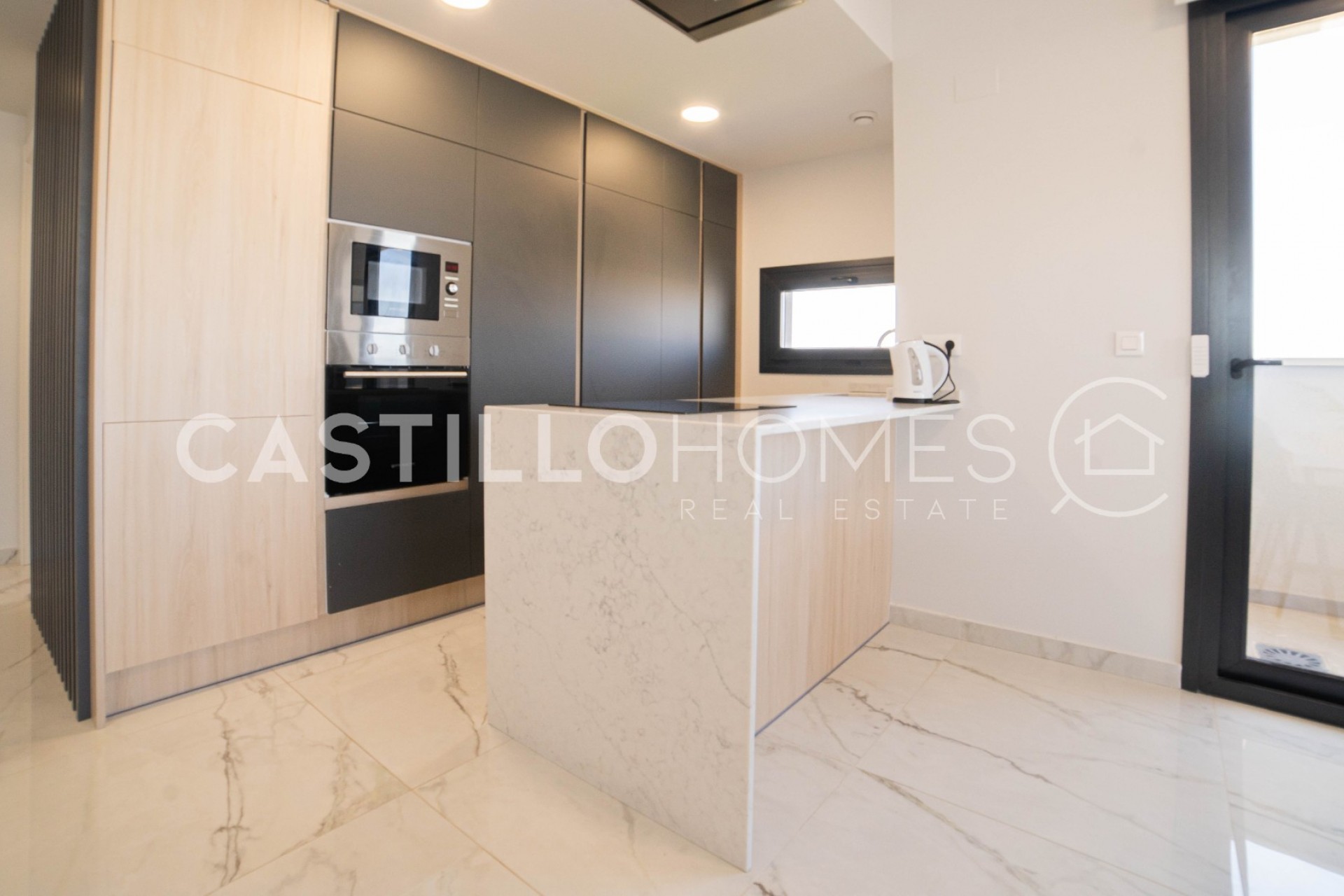 Wiederverkauf - Apartment -
Orihuela Costa - Playa Flamenca