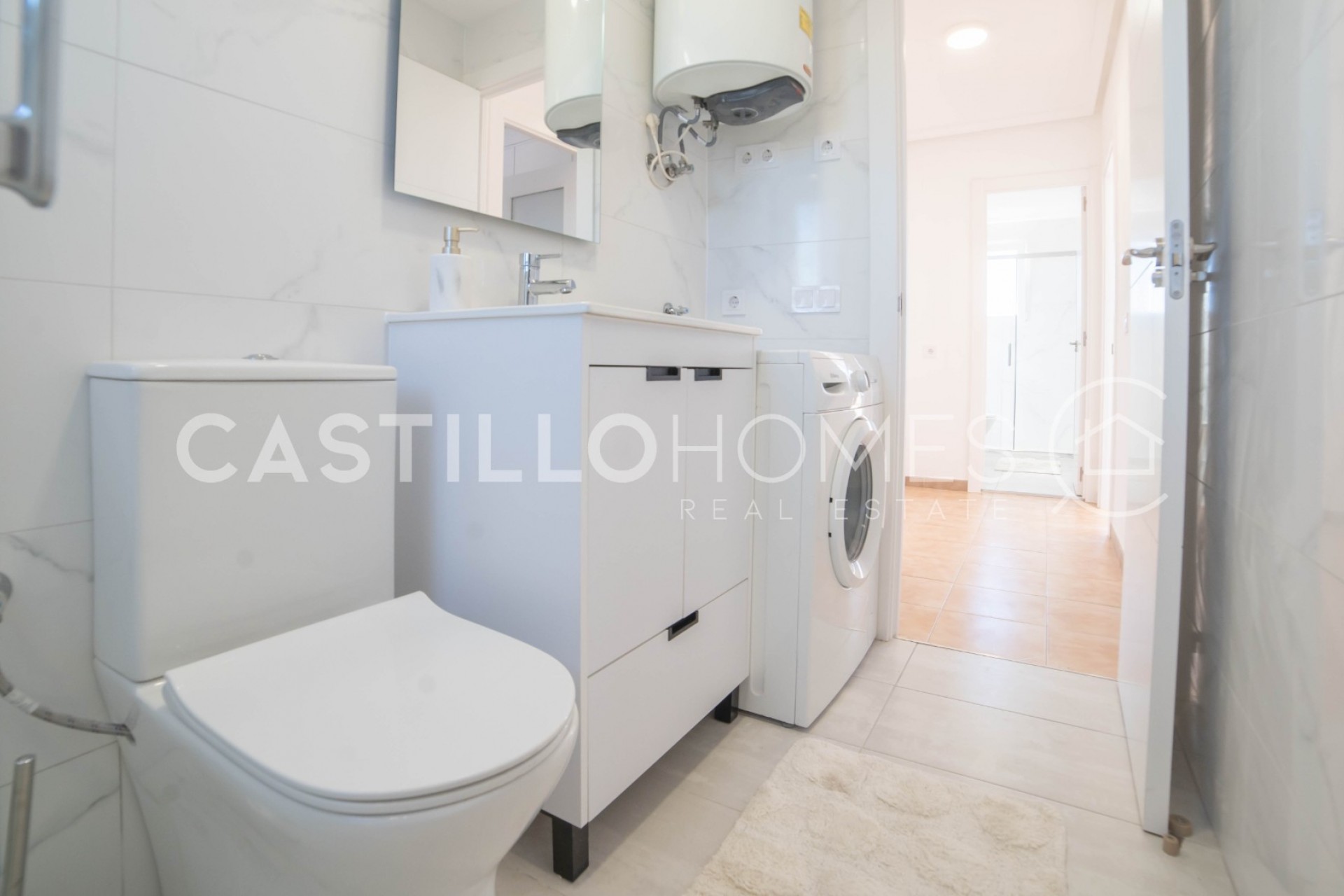 Wiederverkauf - Apartment -
Orihuela Costa - Punta Prima