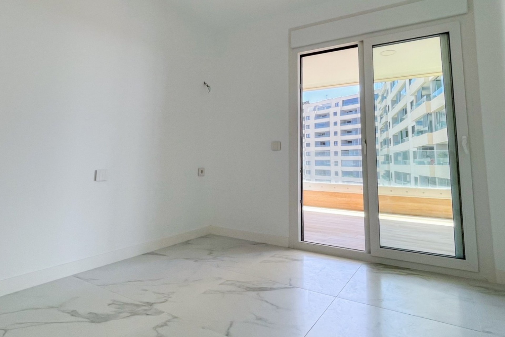 Wiederverkauf - Apartment -
Orihuela Costa - Punta Prima